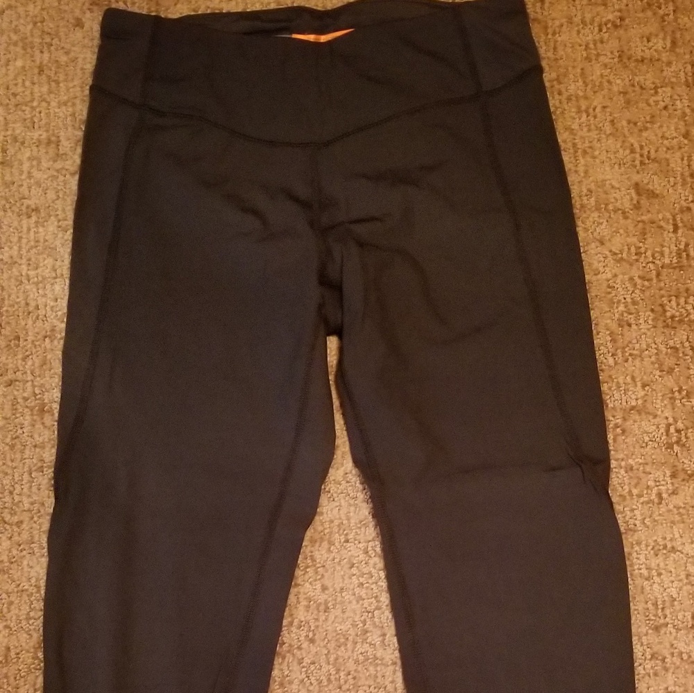 Capri yoga leggings